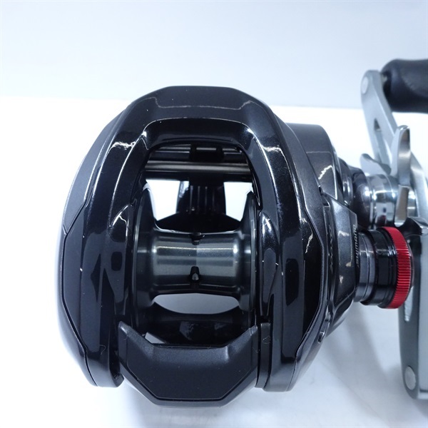 ２４スコーピオンＭＤ２００右
